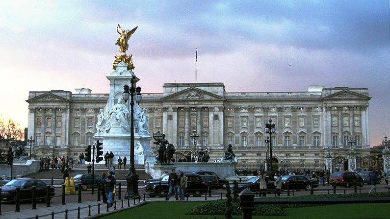 Buckingham Palace - Overview
