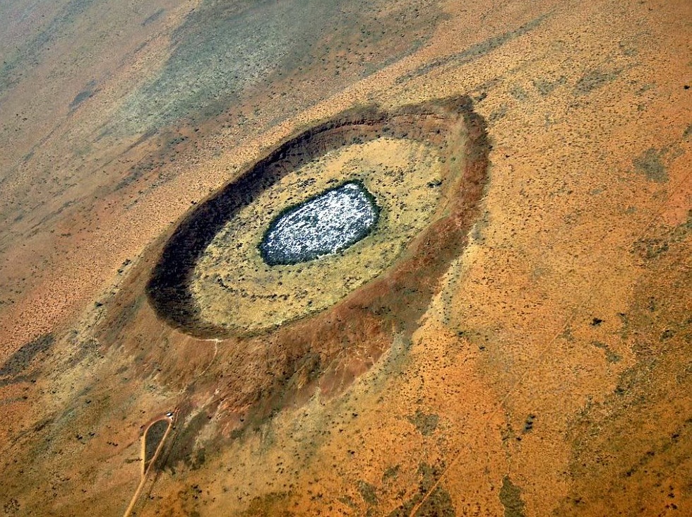 Perth -  The Wolf Creek meteorite crater