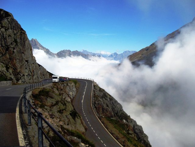 The Oberalp Pass-a gorgeous alpine route - Fantastic road