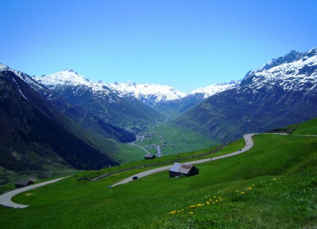 The Oberalp Pass-a gorgeous alpine route - Great panorama
