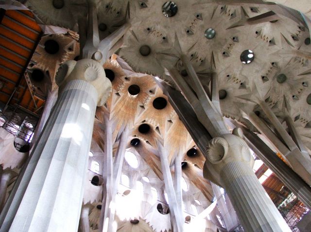 Sagrada Familia - The inside view
