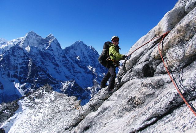 Ama Dablam Mountain Peak - Exciting adventure