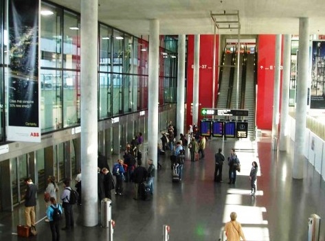 Zurich Airport - Beautiful design