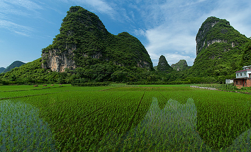 Karst Mountains in Yangshuo - Karst Mountains view
