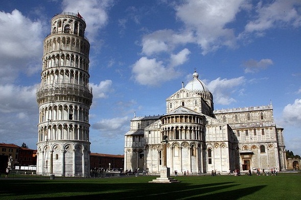 The Leaning Tower of Pisa - Famous tower