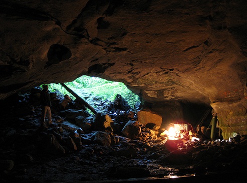 Big Bone Cave, USA - Historic cave