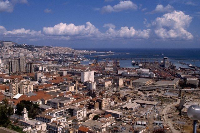Algiers - Bustling City