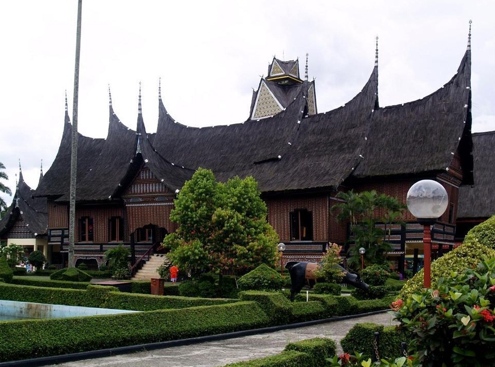 The Sumatra Island - Traditional house in Gadang