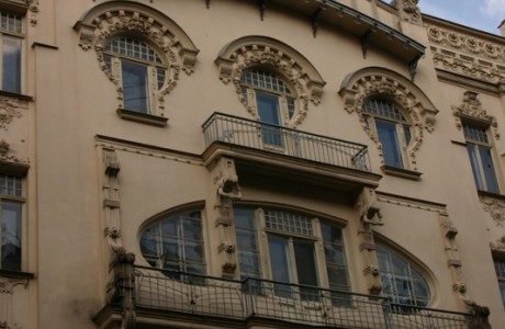 Riga Museum of Art Nouveau - Richly decorated façade