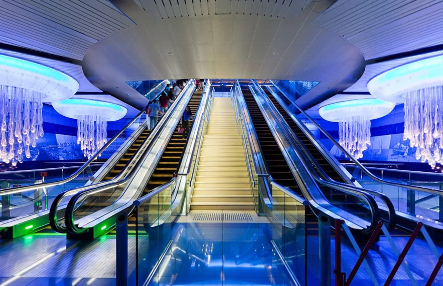 Mall of the Emirates Metro Station, Dubai - Beautiful Metro Station