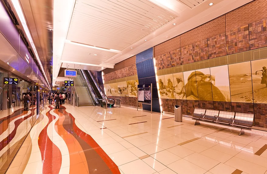 Mall of the Emirates Metro Station, Dubai - Decorative Station
