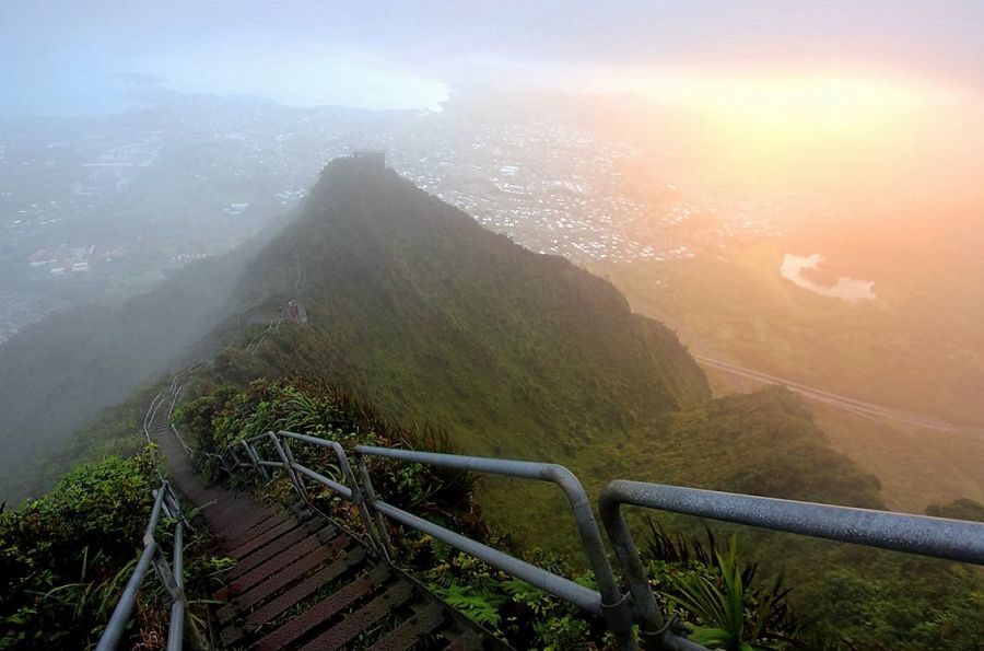 Haiku Stairs, Oahu, Hawaii - Lovely spot