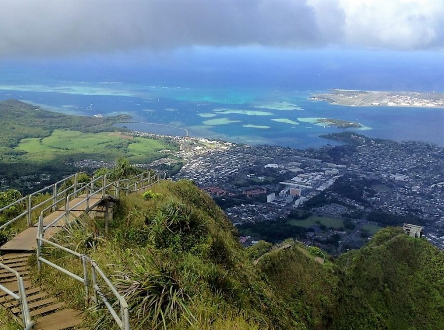 Haiku Stairs, Oahu, Hawaii - Magestic place