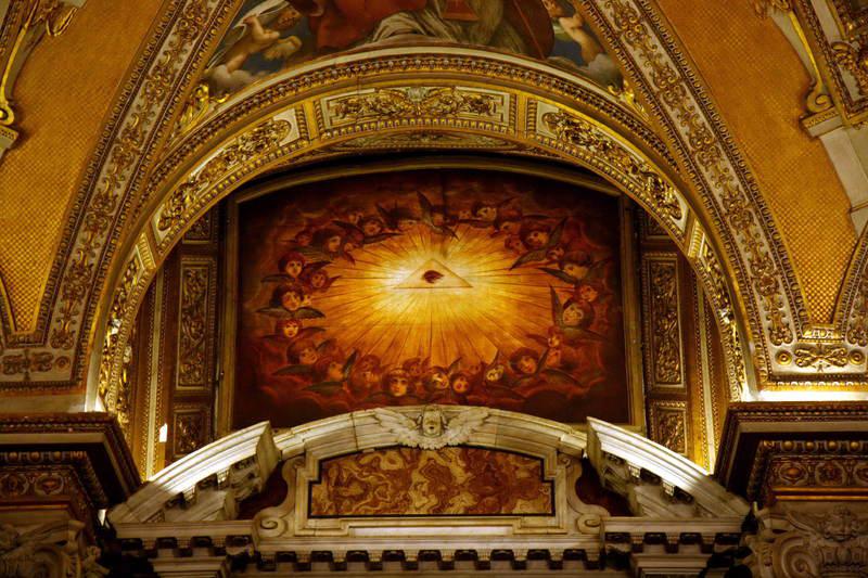 Santa Maria Maggiore Basilica - Splendid interior 