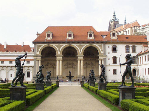 Wallenstein Palace and Gardens - Exquisite design of Wallenstein Palace