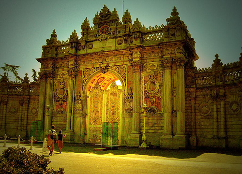 Dolmabahce Palace - Dolmabahce Palace unique architecture