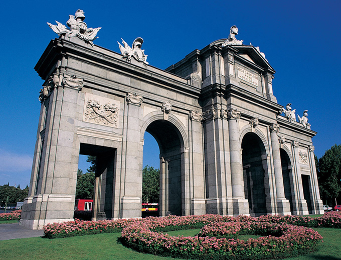 Puerta de Alcala - Exquisite design