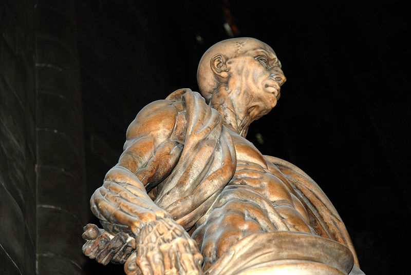 Duomo - Statue of Saint Bartolomeo