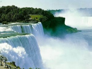 Niagara Falls in USA