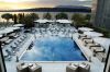 picture Outdoor swimming pool The President Wilson Hotel in Geneva