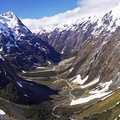 Image Milford Road-spectacular road in New Zealand - The Most Spectacular Roads in the World
