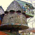Image The Mushroom House - The Most Bizarre Houses in the World