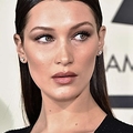 Image Bella Hadid - Best Dressed Celebrities at the Grammy Awards 2016
