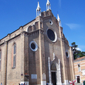 Image Basilica Santa Maria Gloriosa dei Frari - The best places to visit in Venice, Italy